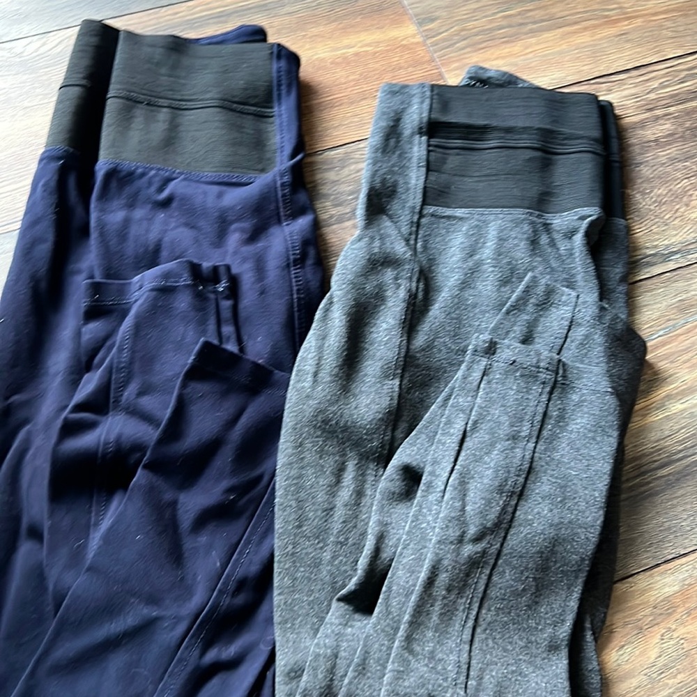 Set of two navy and gray structured leggings